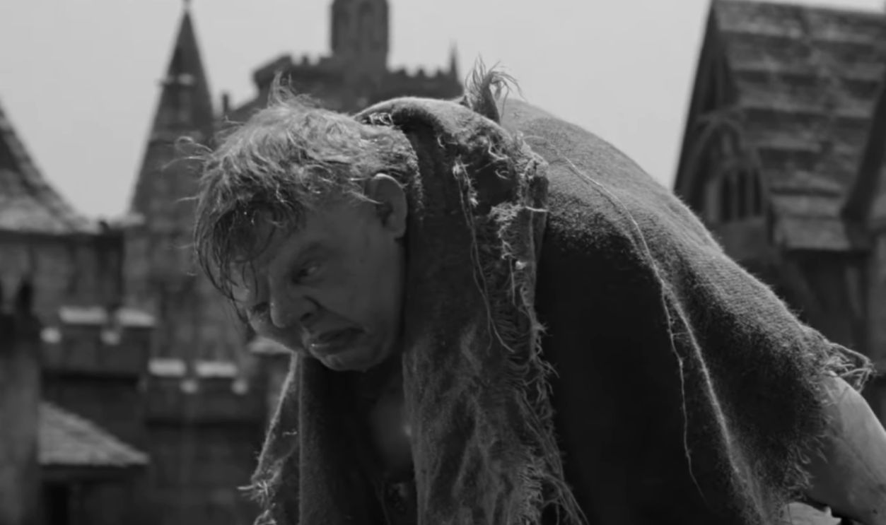 Screenshot from The Hunchback of Notre Dame  (1939) 
