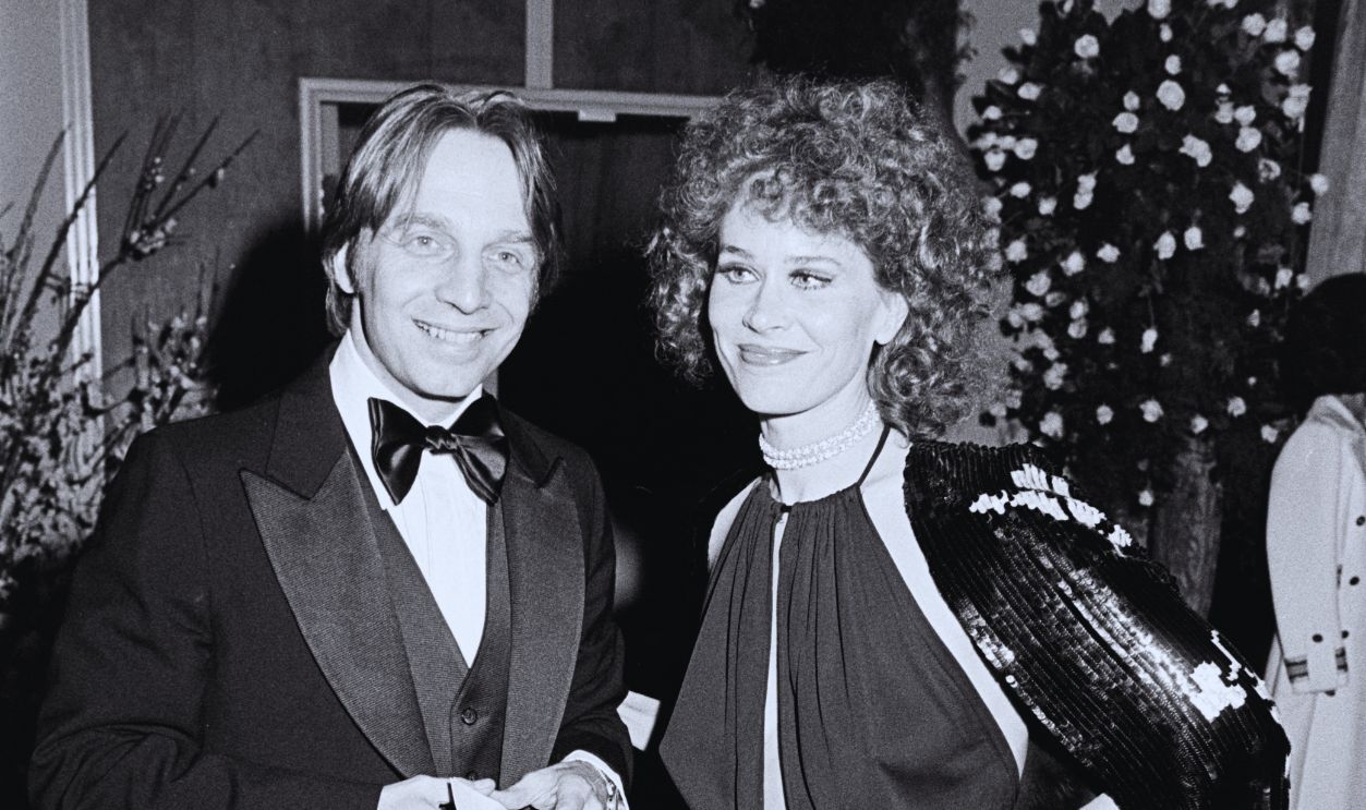 Gettyimages - 1765740001, 50th Academy Awards - Arrivals L.M. Kit Carson and Karen Black attend the 50th Academy Awards ceremony at the Dorothy Chandler Pavillion in Los Angeles, California, on April 3, 1978.
