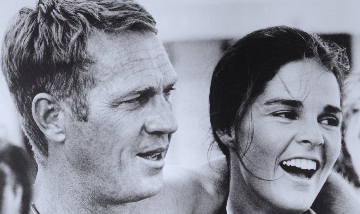  Gettyimages - 517284206, Steve McQueen and Ali MacGraw in The Getaway 