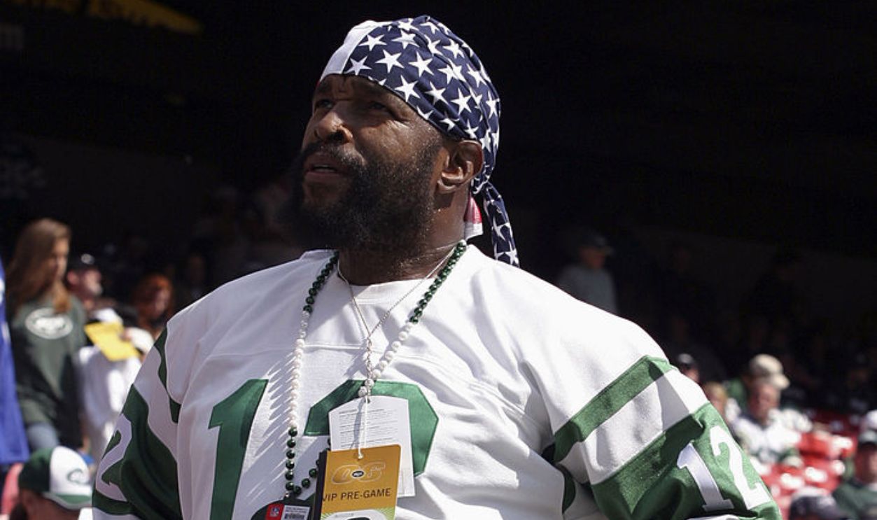Mr. T was on hand to watch as the Indianapolis Colts defeated the New York Jets by the score of 31 to 28 at the Meadowlands sports complex in East Rutherford NJ on Sunday October 1st, 2006.