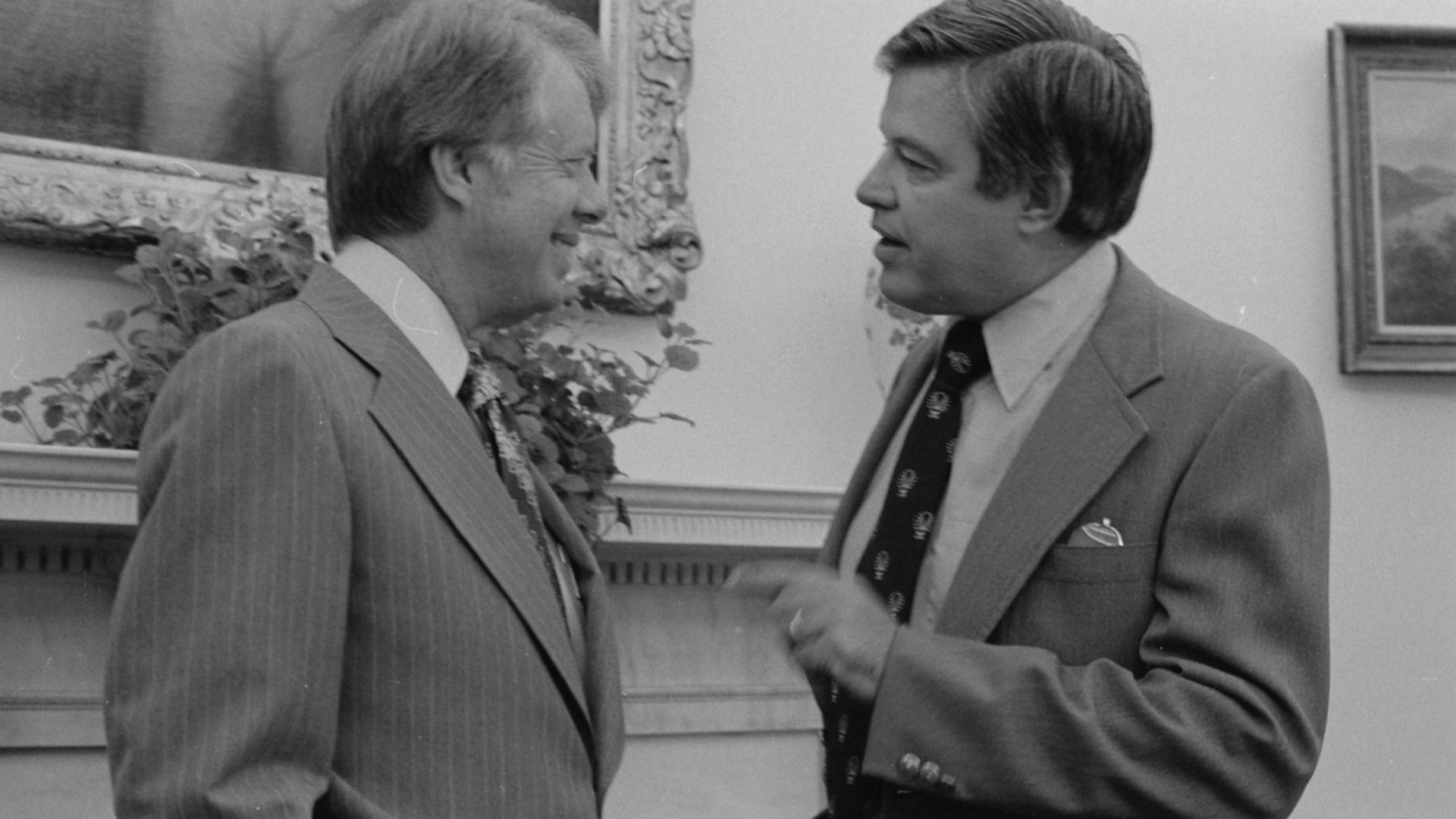 File:Jimmy Carter with Senator Frank Church - NARA - 175897.jpg