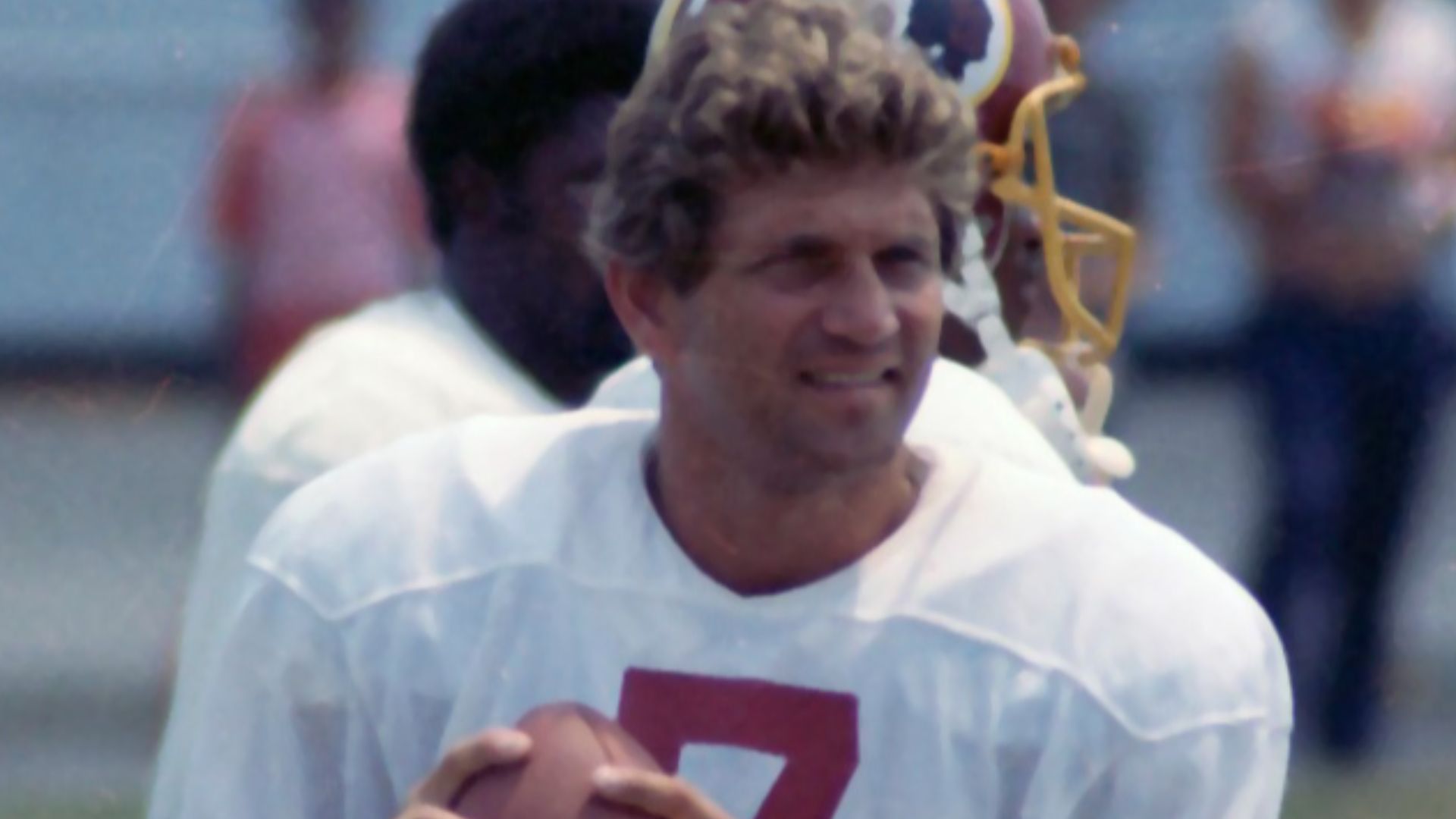 Picture of Joe Theismann on Washington training camps in 1983.