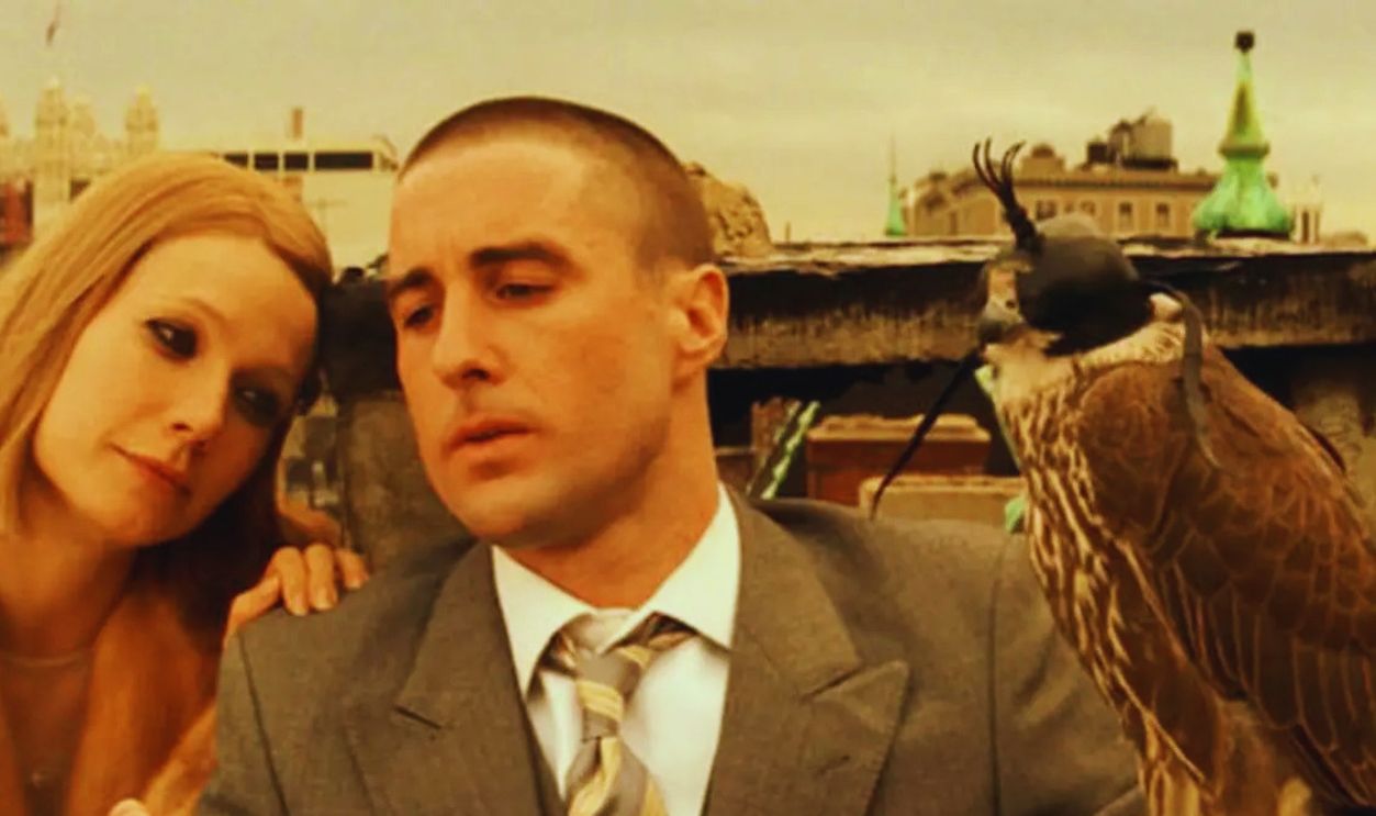 Screenshot from The Royal Tenenbaums (2001) 