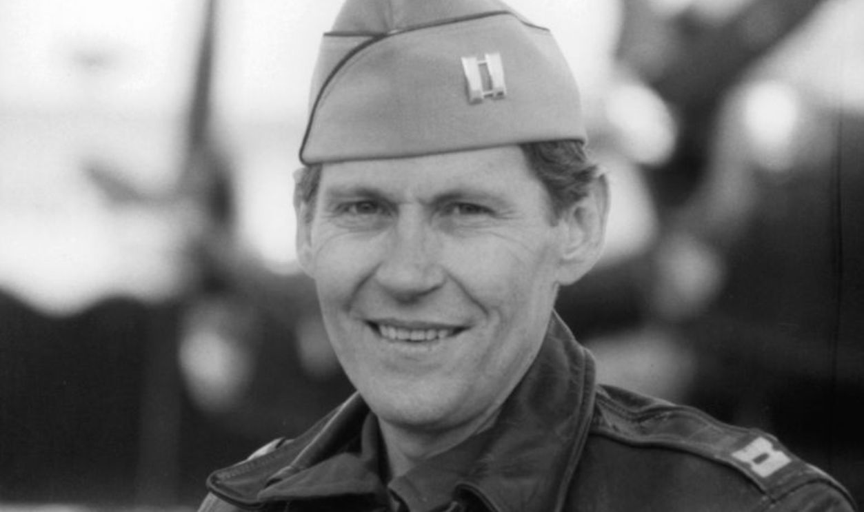 Levon Helm as Ridley in a scene from the film 'The Right Stuff', 1962. 