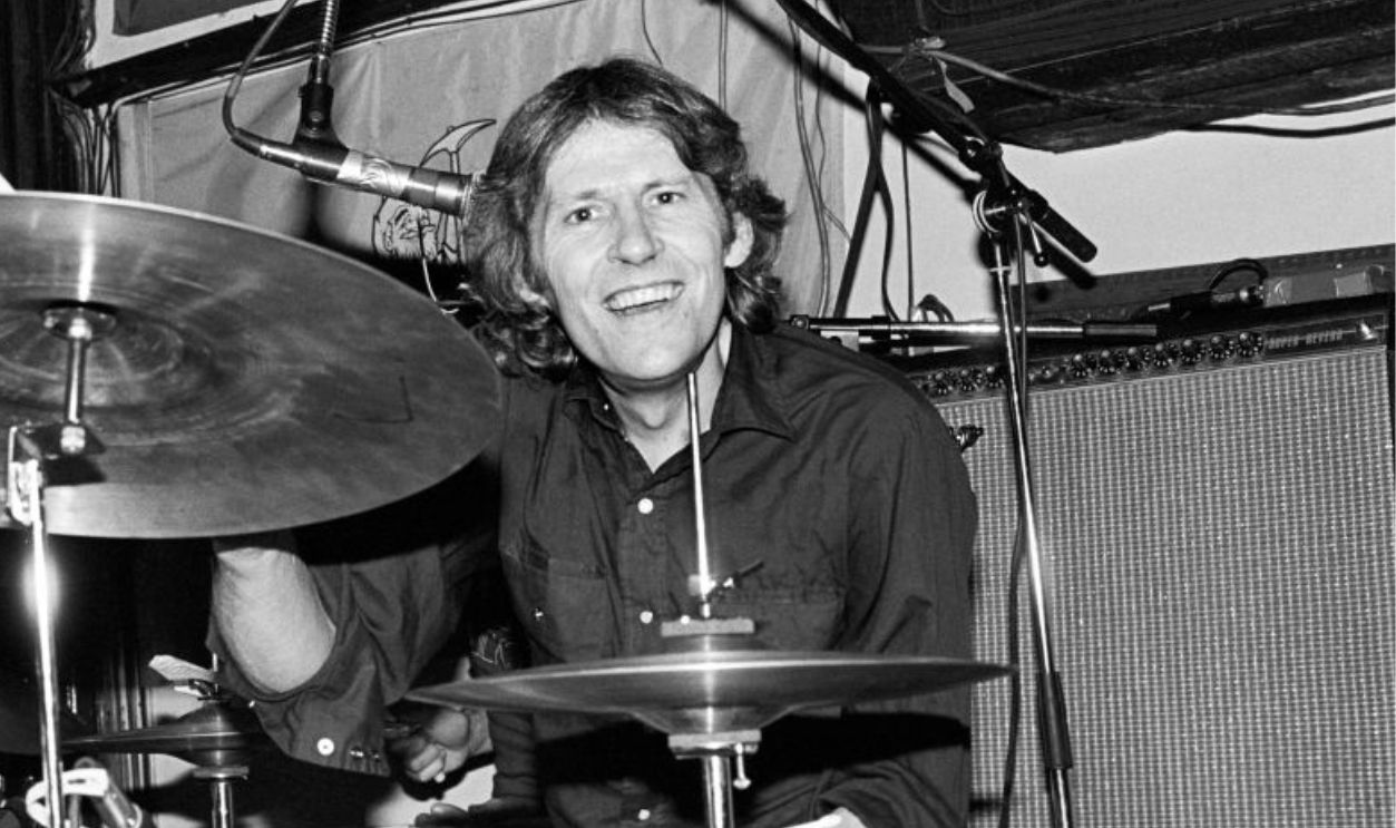(MANDATORY CREDIT Ebet Roberts/Getty Images) Levon Helm performing at the Lone Star Cafe in New York City on January 19, 1982. 