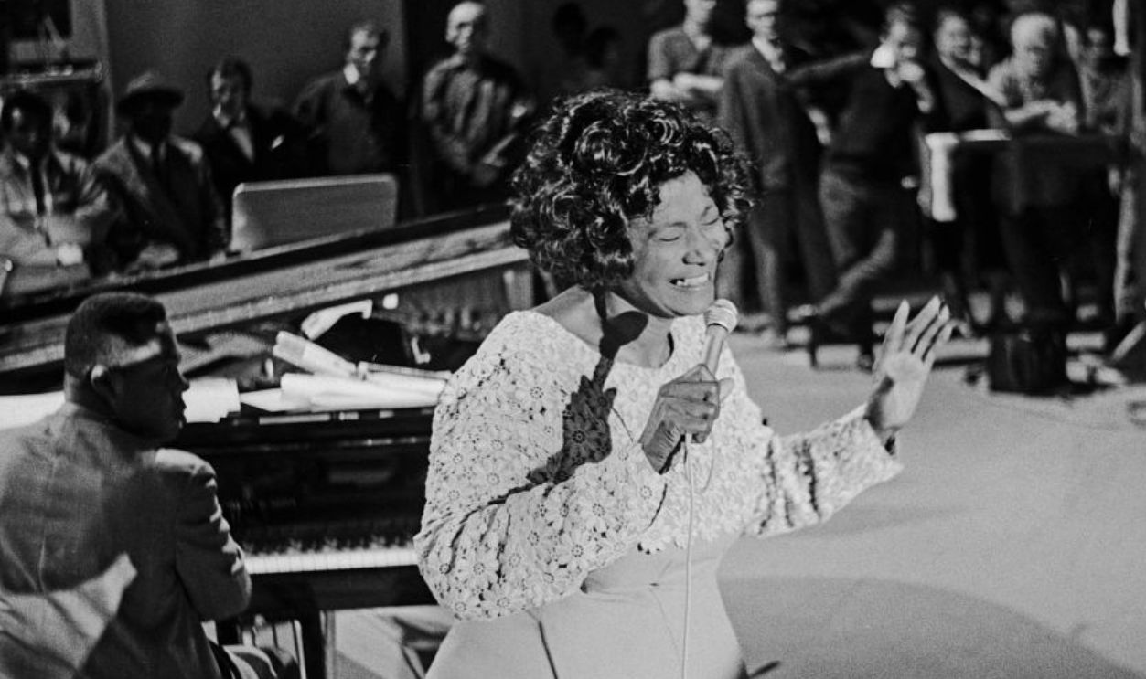 Legendary American gospel singer Mahalia Jackson performing at Berlin, Germany, 1967.