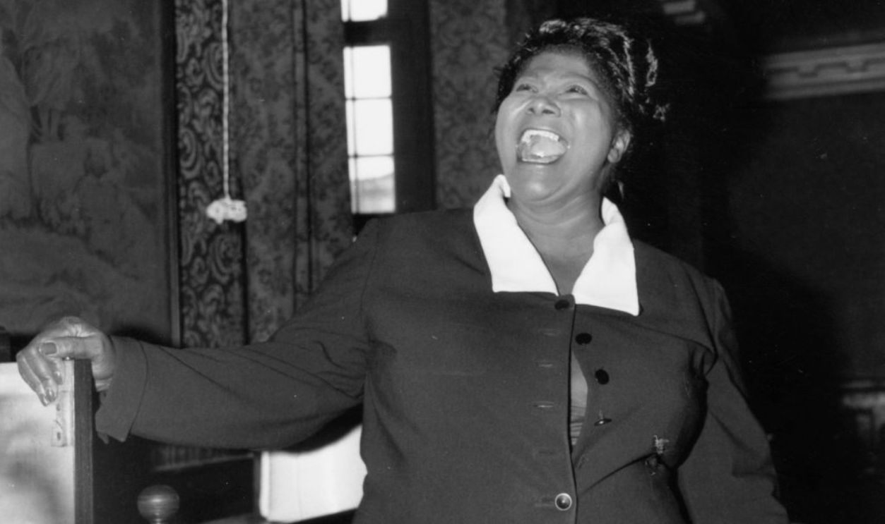 5th April 1961: American gospel singer Mahalia Jackson (1911 - 1972) during a rehearsal for her European tour in London.