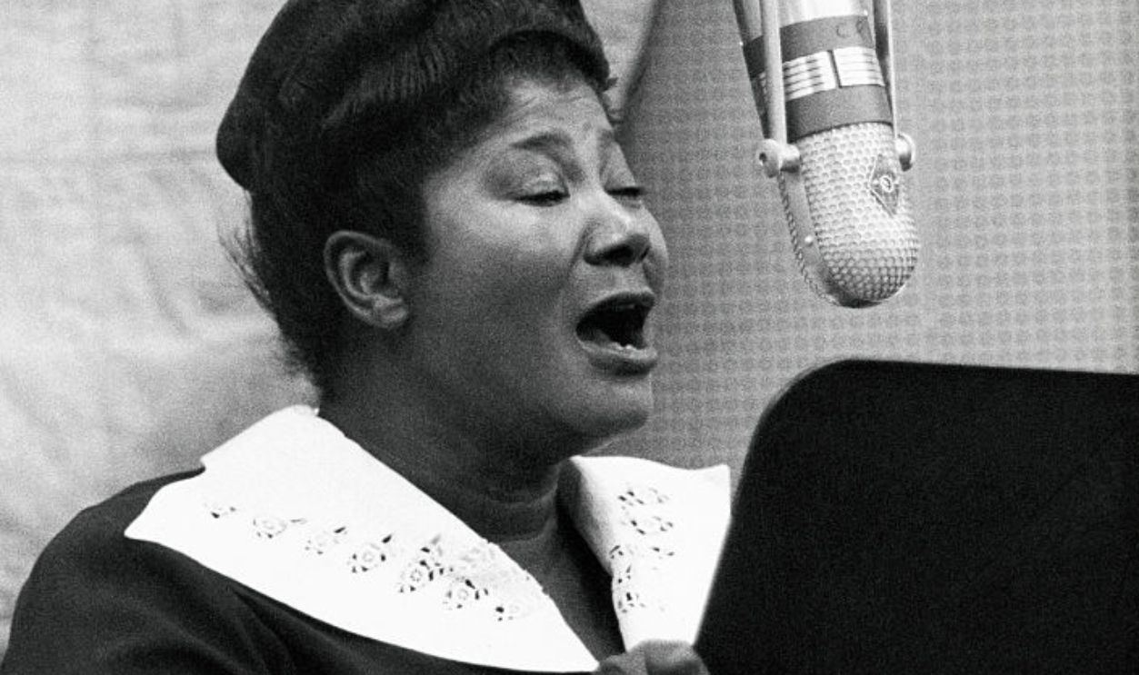 Mahalia Jackson singing at unidentified venue. (Possibly a recording studio).