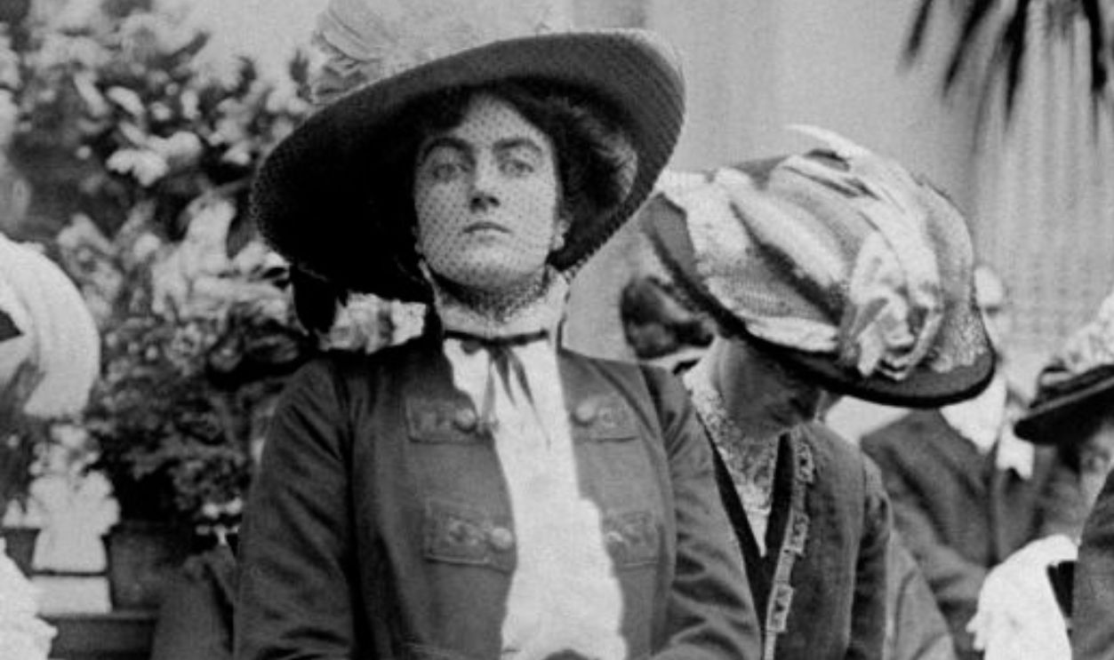 Clementine Churchill, the wife of Winston Churchill, and Lord Cheylesmore, Mayor of Westminster, at a bazaar in aid of the Browning Settlement, at the Horticulture Hall.