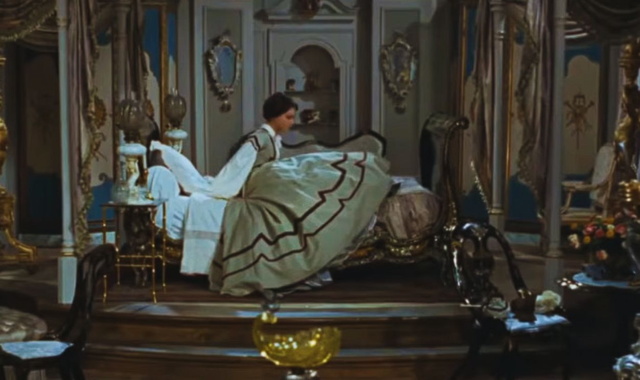 Screenshot from Katia (1959) 