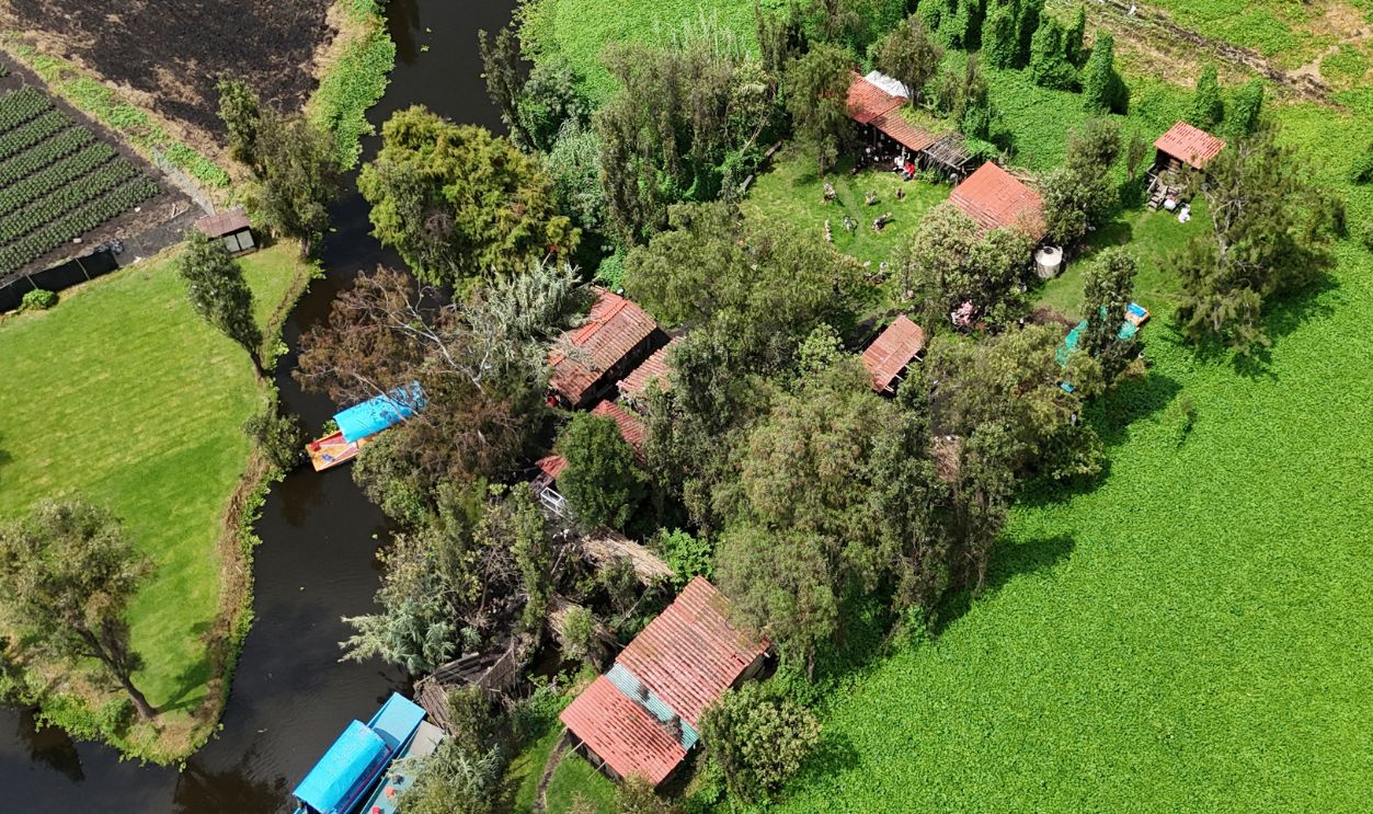 MEXICO-US-MUSIC-TRADITION Aerial view of Isla de las Munecas (Island of the Dolls) in Xochimilco, Mexico on September 10, 2025. 
