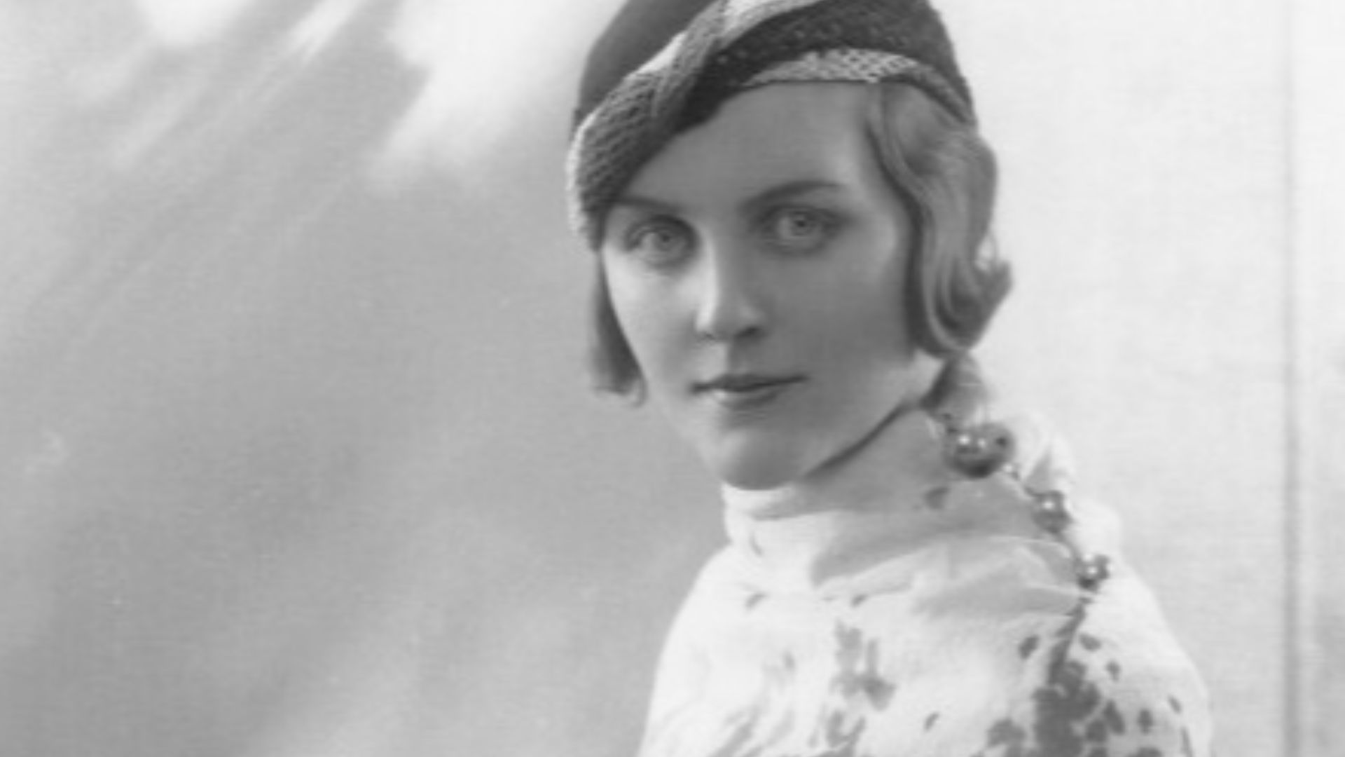 Diana Mitford, 27 janvier 1932
