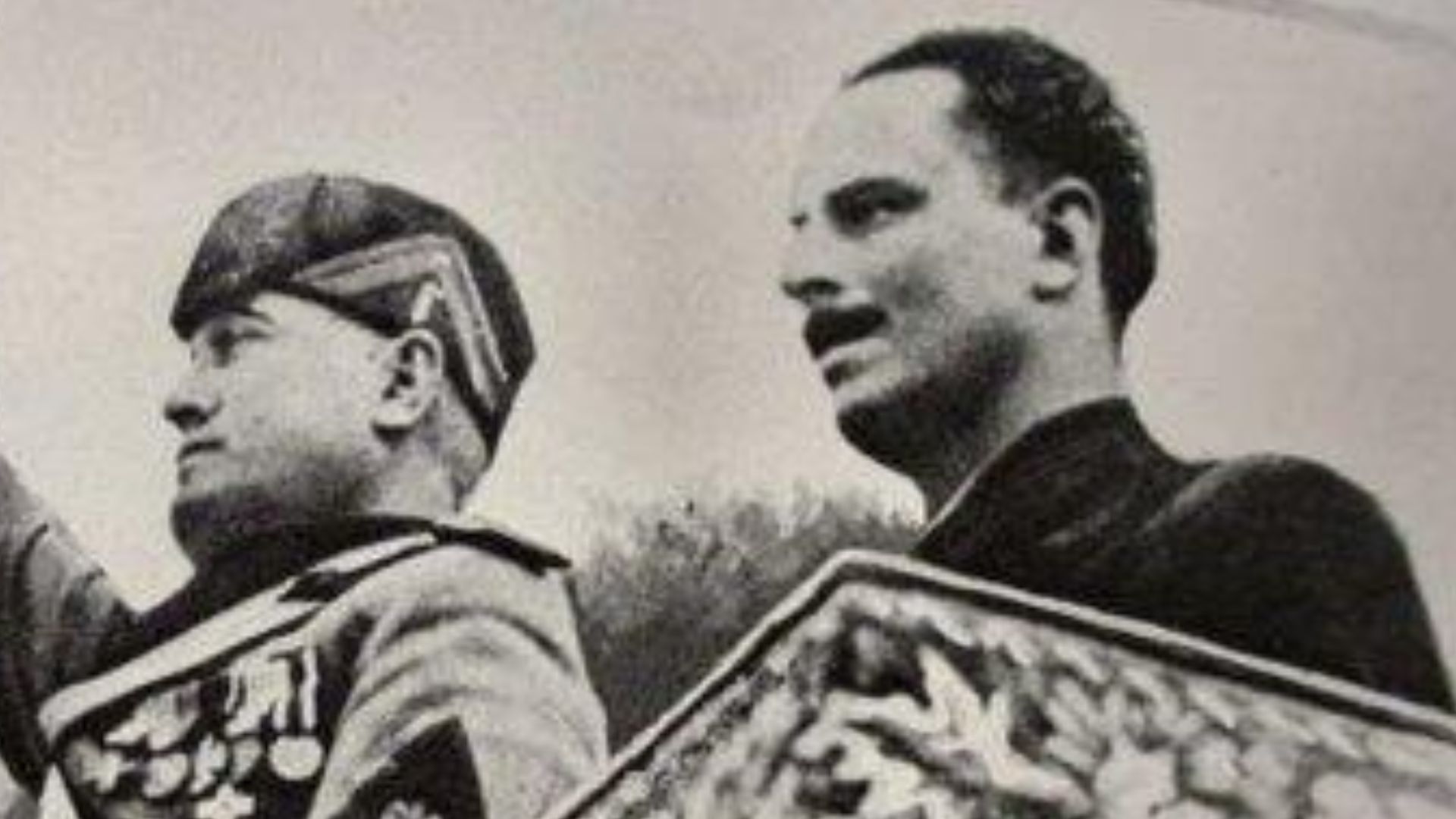 This file contains a photograph of British Union of Fascists leader Oswald Moseley and Italian Fascist leader and Italian Prime Minister Benito Mussolini.