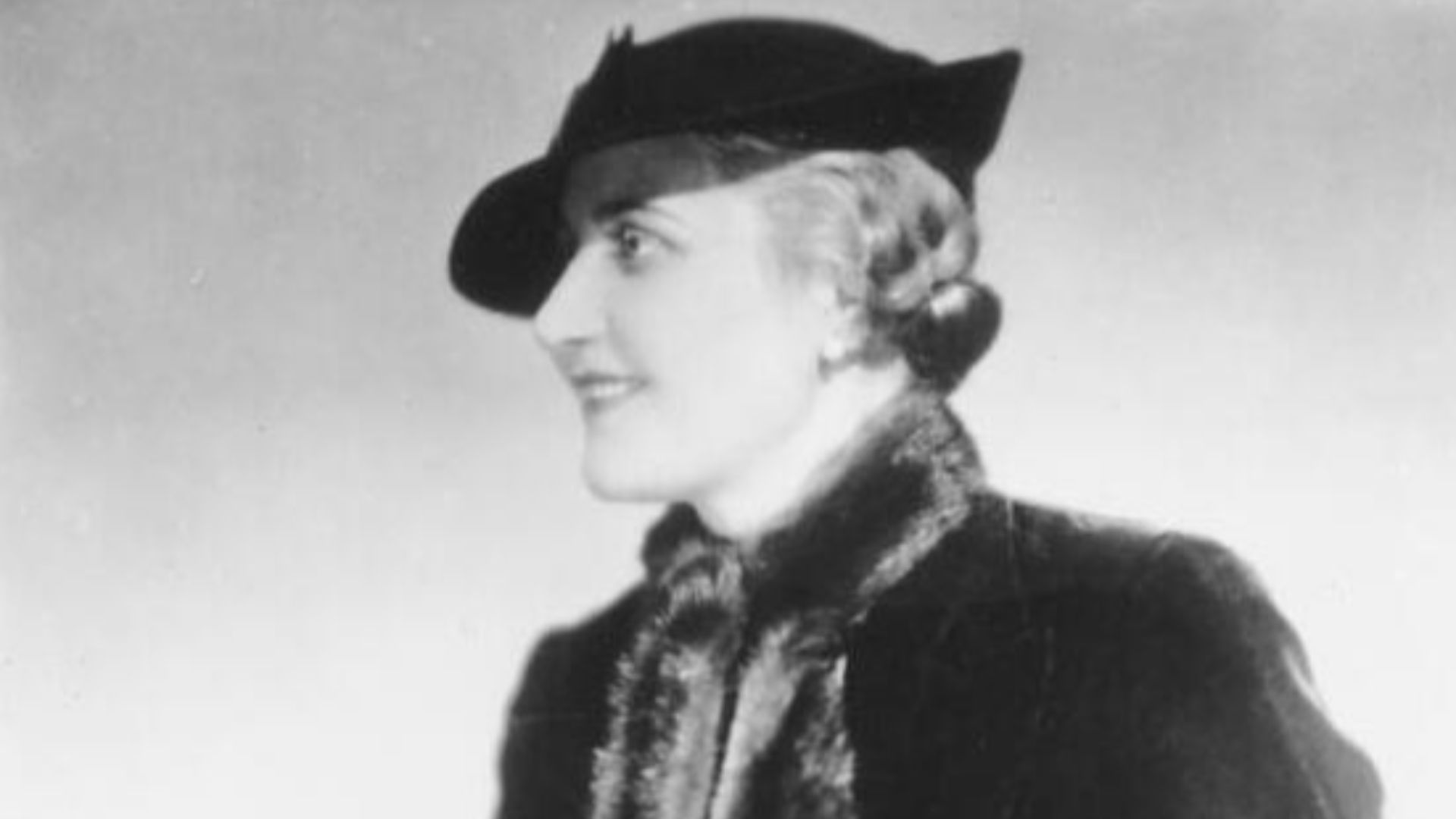File:Bundesarchiv Bild 102-04456A, Magda Goebbels.jpg