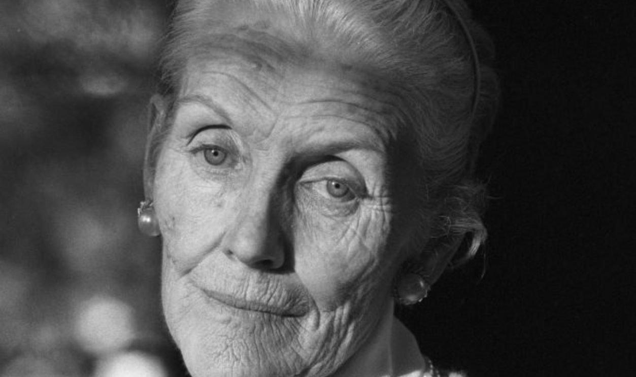 The Hon Diana Freeman-Mitford (1910 - 2003), who in 1936 became the second wife of Sir Oswald Mosley, English politician and leader of the British Union of Fascists. 