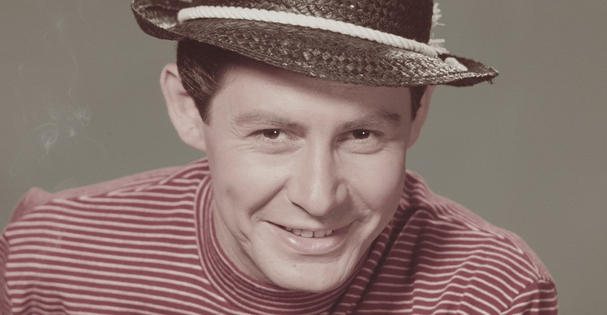 American singer, actor and entertainer Eddie Fisher in 1955
