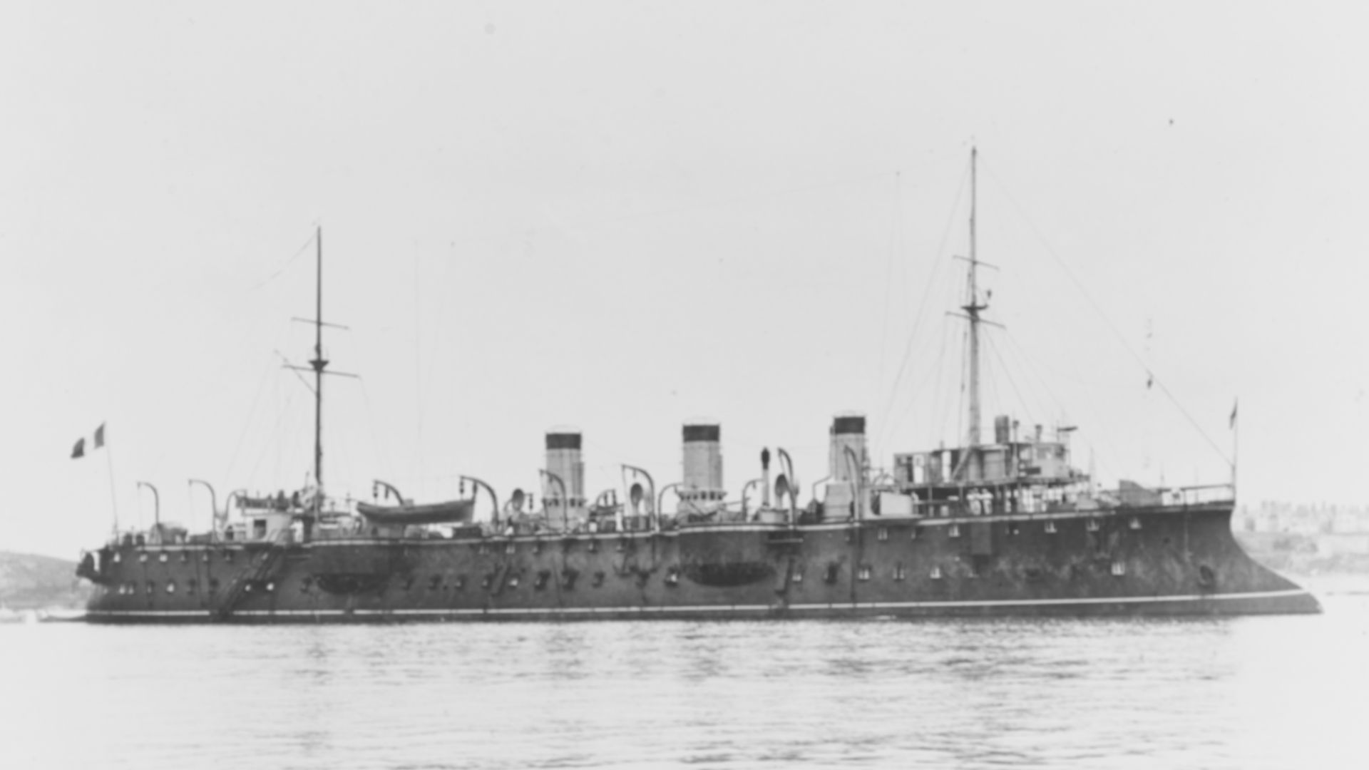 The French cruiser French cruiser Friant  2, date unknown
