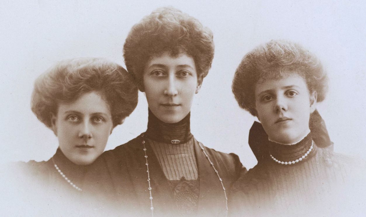 Louise Princess and her children