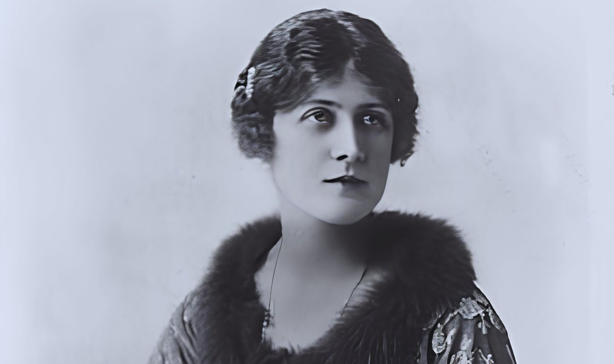Alexandra Fife