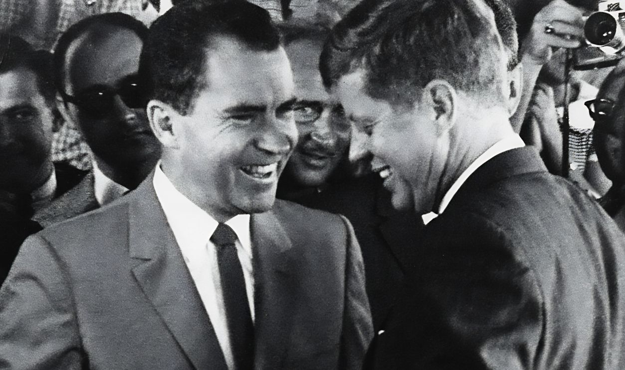 File:Vice President Richard Nixon Welcomes President-Elect John F. Kennedy to Key Biscayne, Florida A10-024-42-44-1 RN.jpg