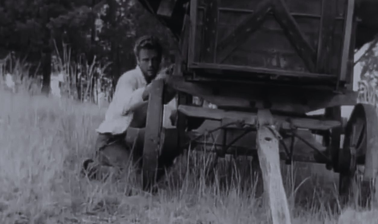 Screenshot from Pretty Boy Floyd (1960)