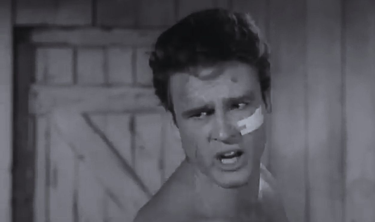 Screenshot from Pretty Boy Floyd (1960)