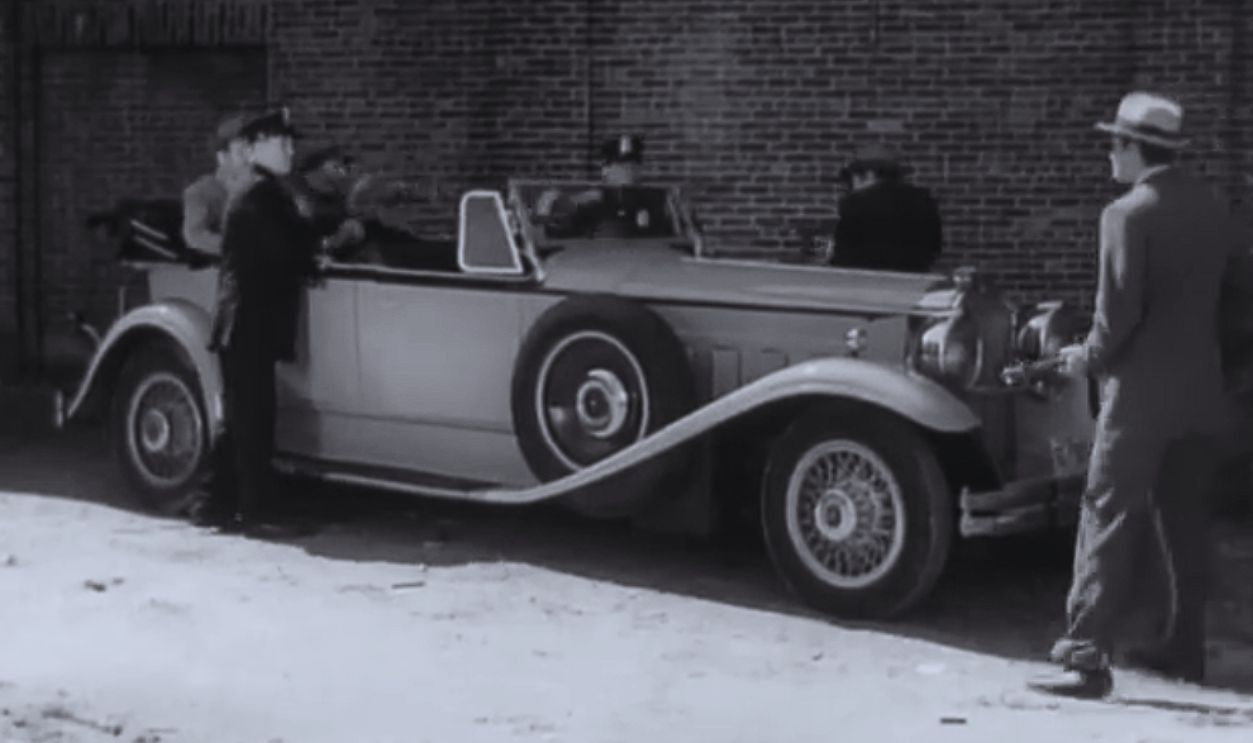 Screenshot from Pretty Boy Floyd (1960)