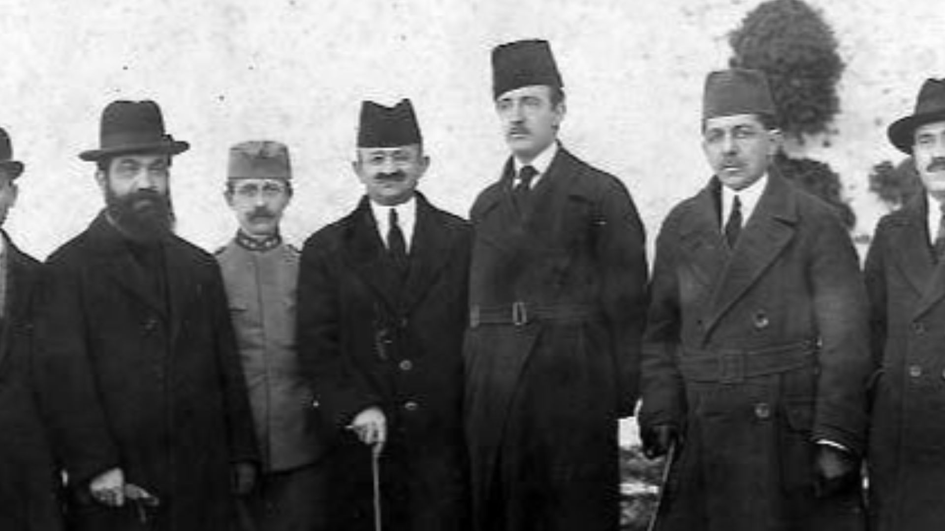 The Albanian Government headed by Xhafer Ypi formed on 24 December 1921. From the left: Mehmed Konica, Spiro Koleka, Fan Noli, Ismail Haki Tatzati, Xhafer Ypi, Ahmet Zogu, Hysen Vrioni, Kolë Thaçi