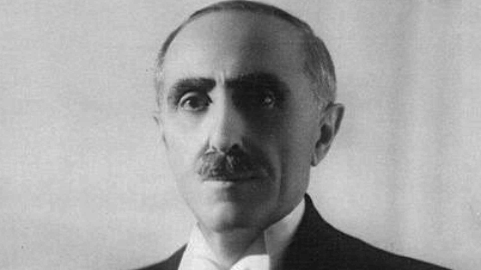 Foto ufficiale di S.E. Shefqet Verlaci