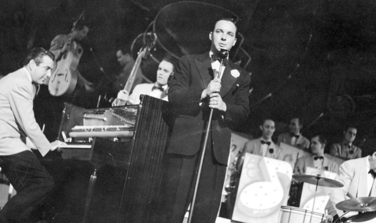 UNSPECIFIED - JANUARY 01: Photo of Bob Crosby