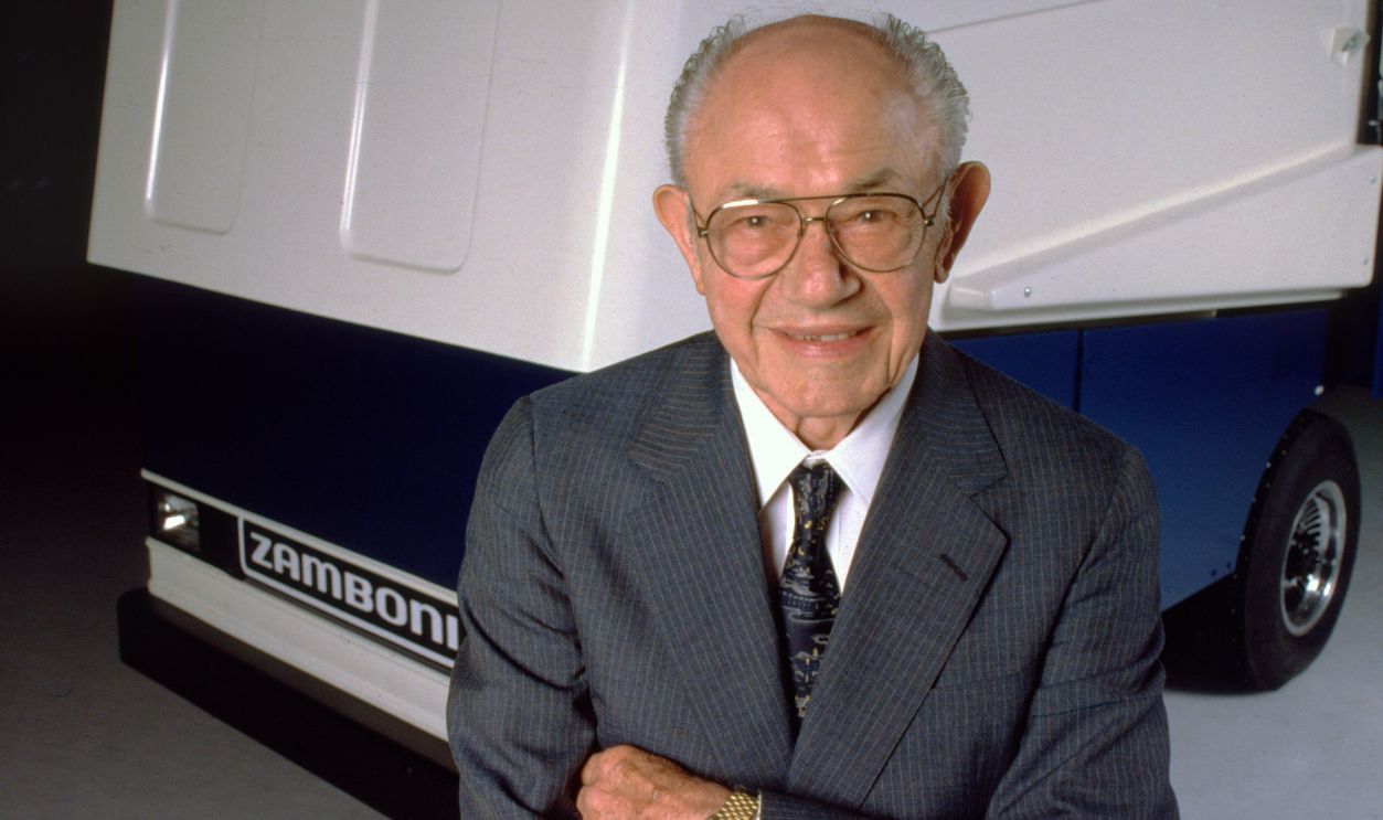 Getty Images - 1369679519 - Ice resurfacing machine pioneer Frank Zamboni with Zamboni Ice Rink machine, November 18, 1985 in Paramount, California.