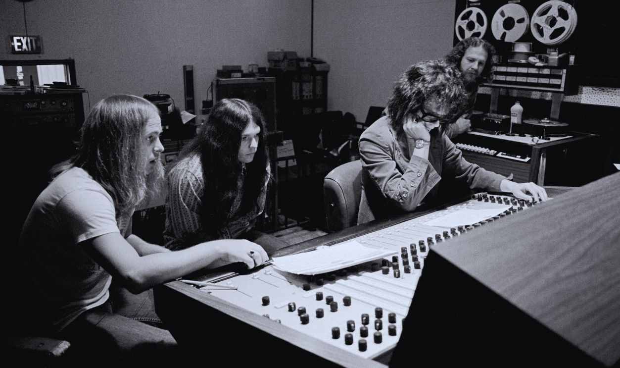 Gettyimages - 102447403, Al Kooper Works With Lynyrd Skynyrd At Studio I, Atlanta ATLANTA - MAY 6: (L-R) Lynyrd Skynyrd members Ronnie Van Zant and Gary Rossington work with producer Al Kooper on