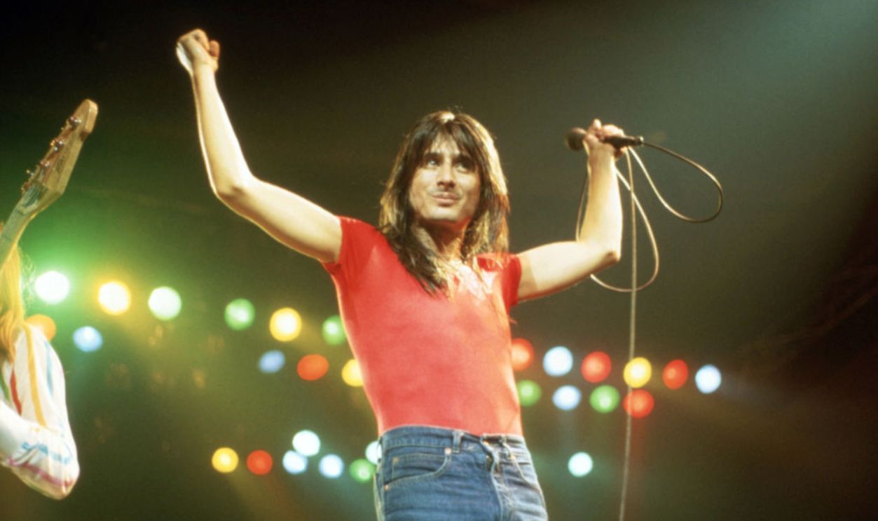 DETROIT - MAY 16: Steve Perry, the American singer and songwriter best known as the lead signer for the American rock band Journey during their most successful commercial period, performs during Journey's