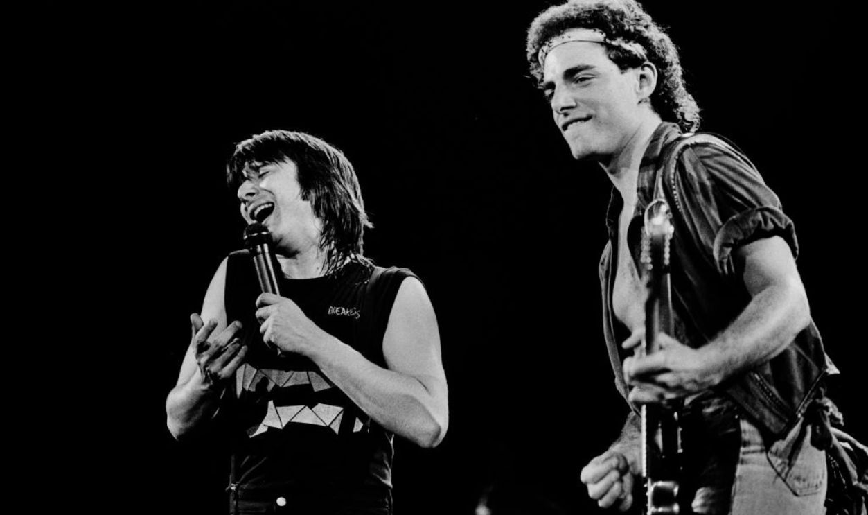 Singer Steve Perry, left, and guitarist Neal Schon of Journey perform at the Rosemont Horizon in Rosemont, Illinois, June 10, 1983.