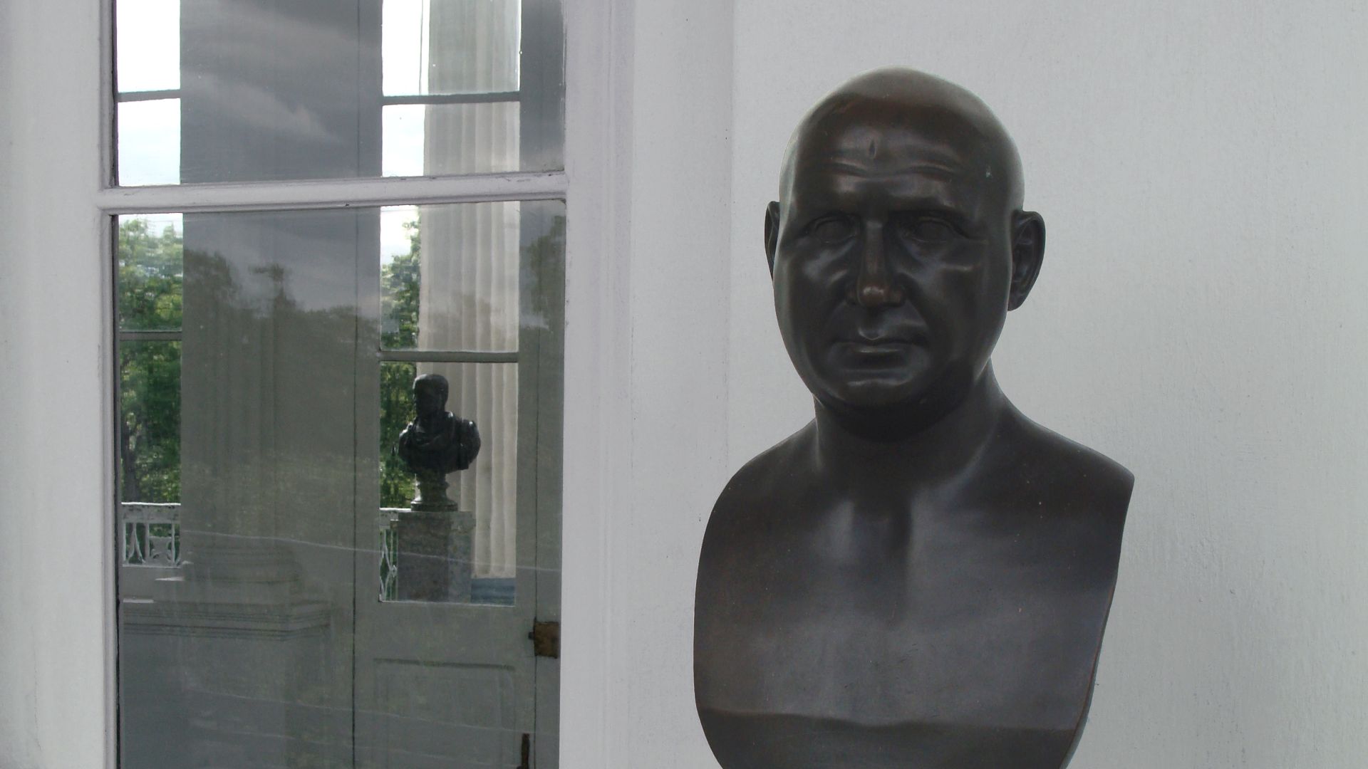 The bust of Scipio Africanus (236/235–183 BC), Roman general and statesman, 18th century, at Cameron's Gallery in Tsarskoye Selo.