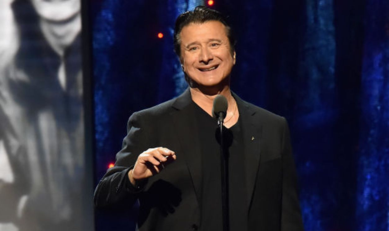 NEW YORK, NY - APRIL 07: 2017 Inductee Steve Perry of Journey speaks onstage at the 32nd Annual Rock & Roll Hall Of Fame Induction Ceremony at Barclays Center on April 7, 2017 in New York City. The event will broadcast on HBO Saturday, April 29, 2017 at 8:00 pm ET/PT