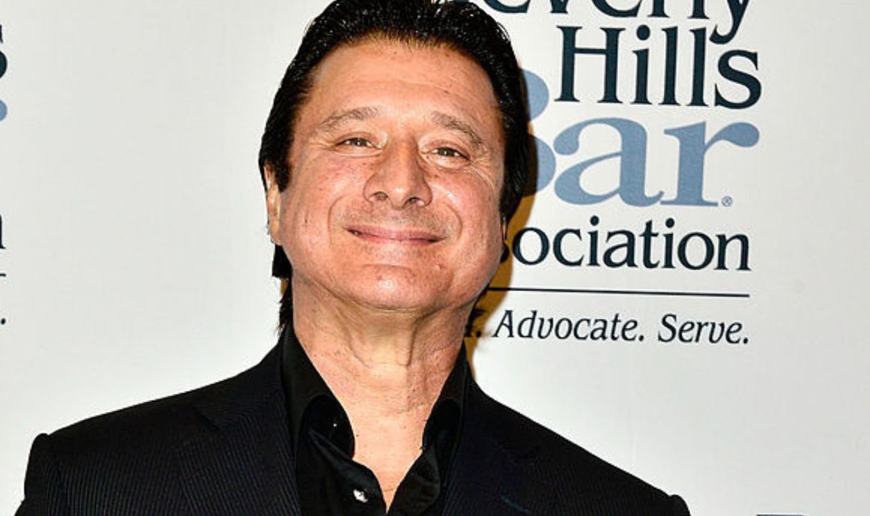 BEVERLY HILLS, CA - APRIL 16: Steve Perry attends the Beverly Hills Bar Association's Entertainment Lawyer of the Year Dinner at Beverly Hills Hotel on April 16, 2014 in Beverly Hills, California.
