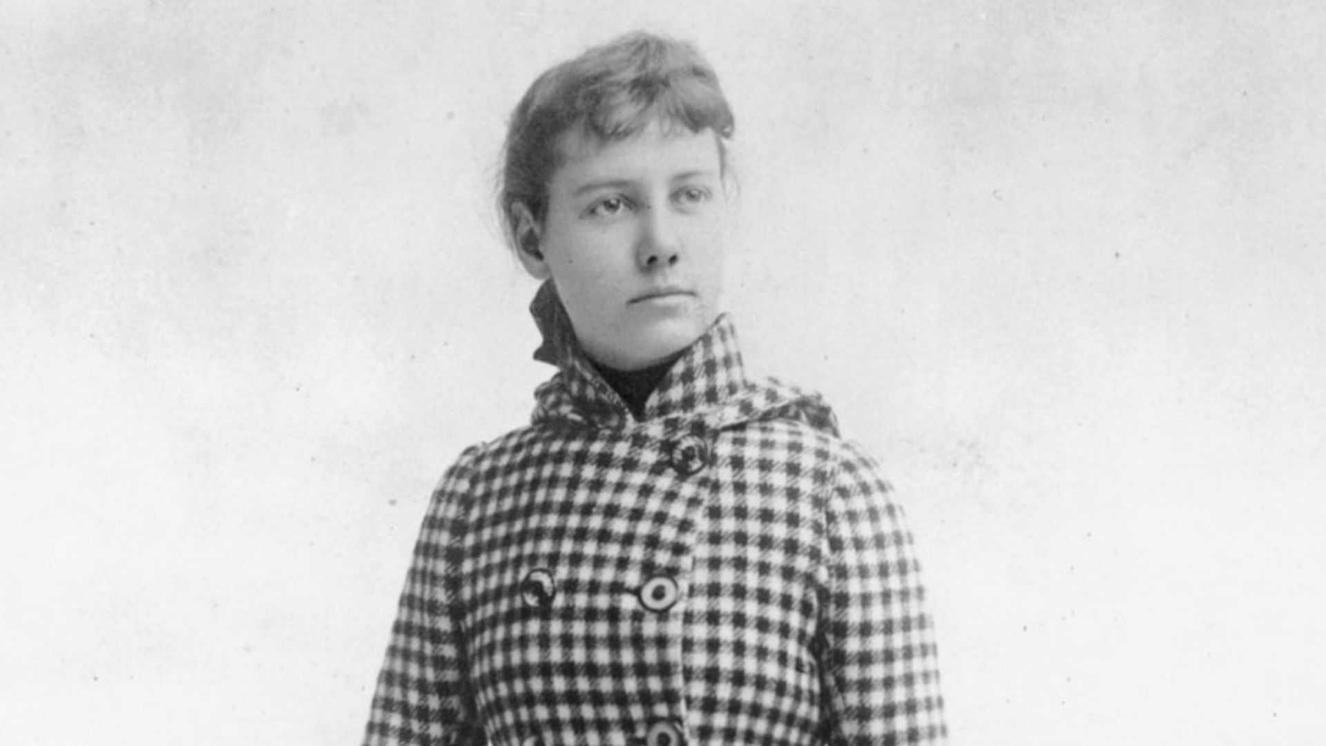 American journalist Nellie Bly, in a publicity photo for her around-the-world voyage.