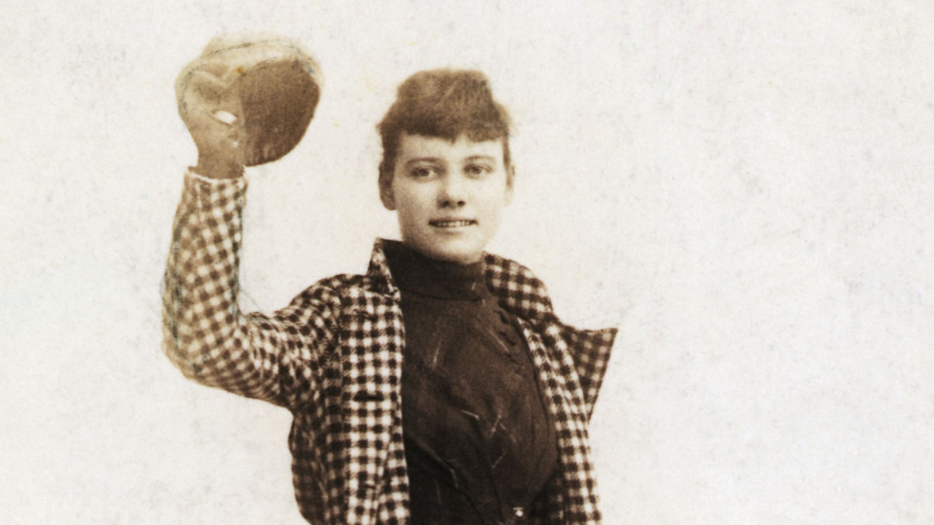 American journalist Nellie Bly, in a publicity photo for her around-the-world voyage.