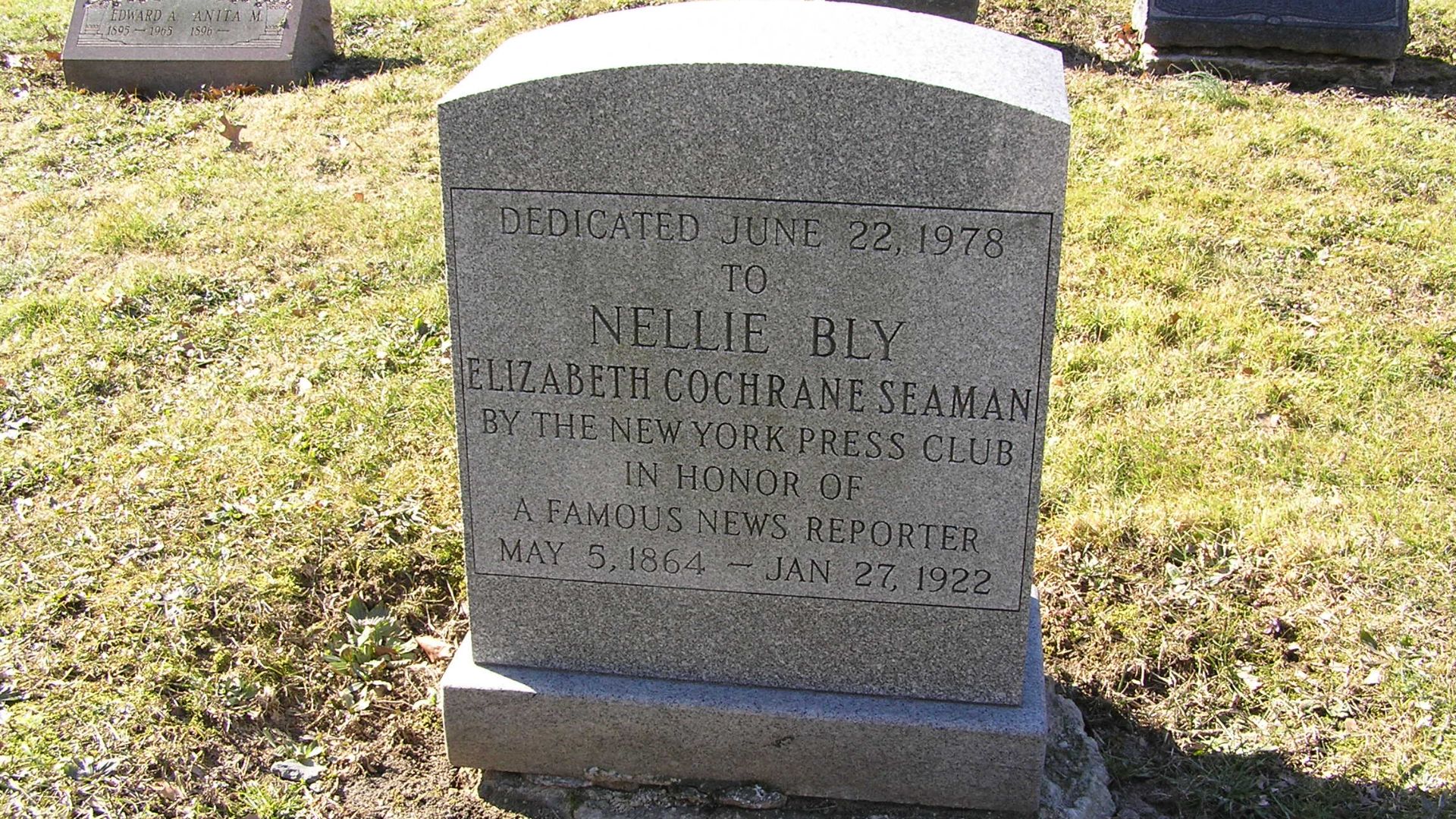 The Grave of Nellie Bly in Woodlawn Cemetery (Bronx, New York)