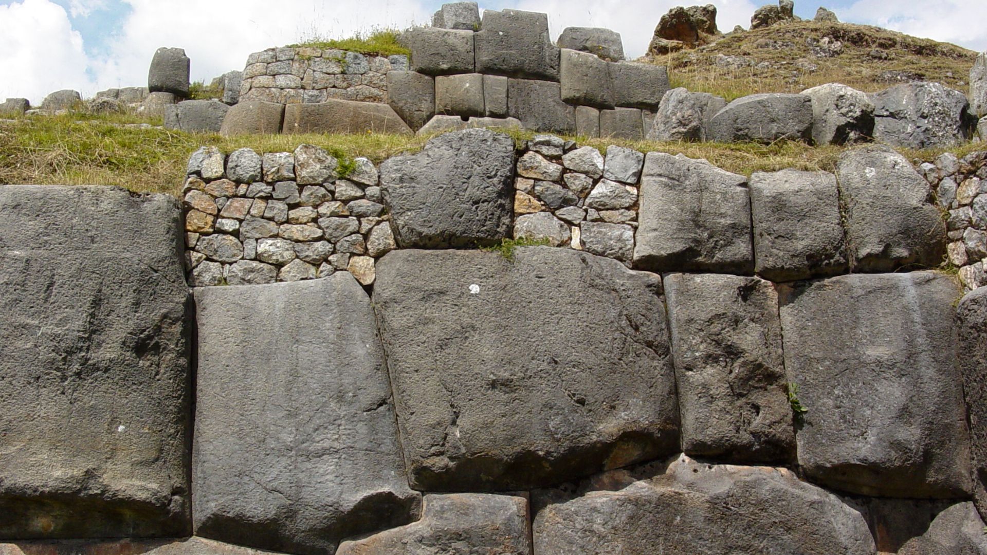 Inca Stone Architecture - Sacsayhuaman - Peru 01