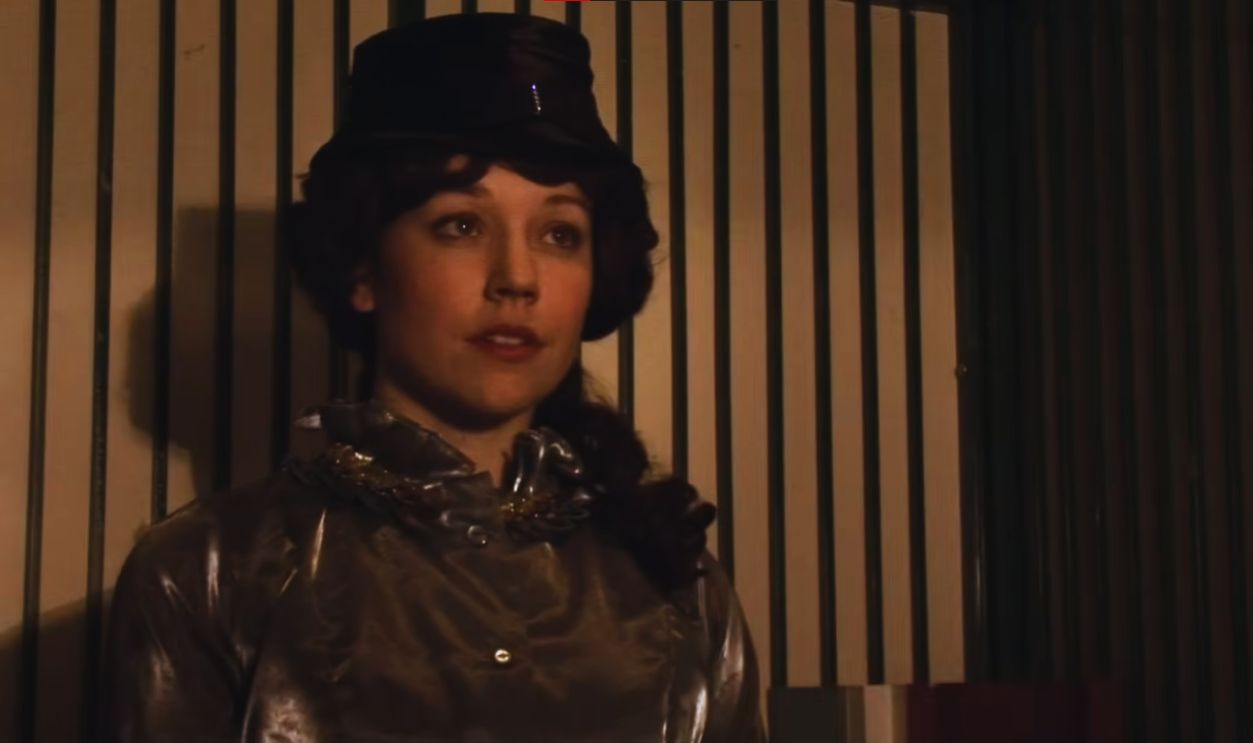 Screenshot from 10 Days in a Madhouse (2015) 