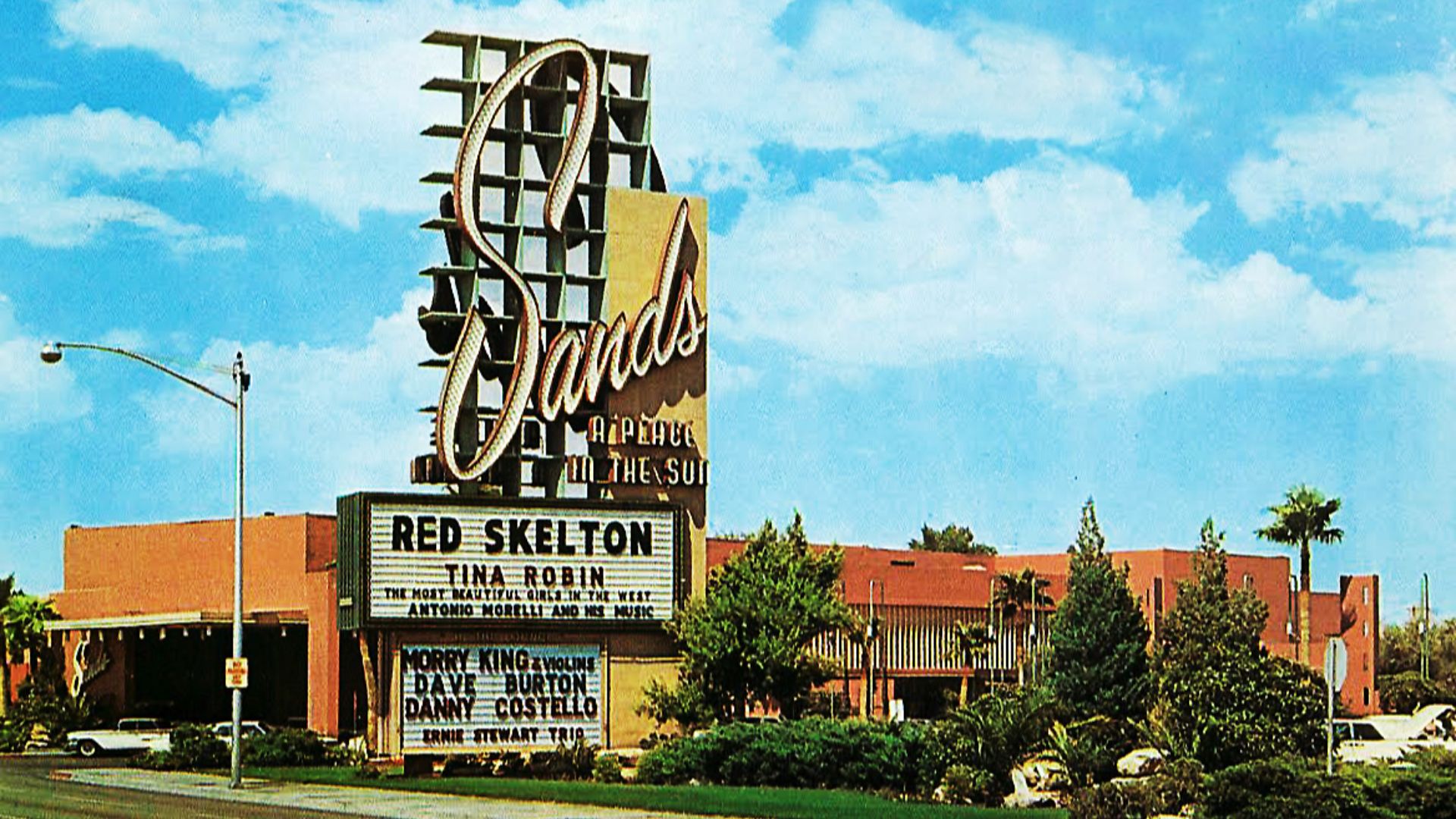 Postcard of Sands Hotel and Casino, Las Vegas.