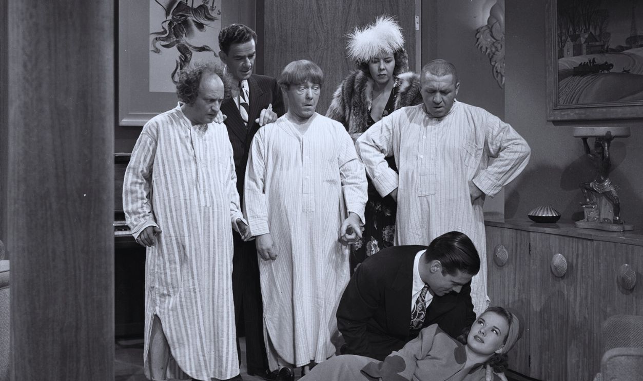 Screenshot from Swing Parade of 1946 (1946) 