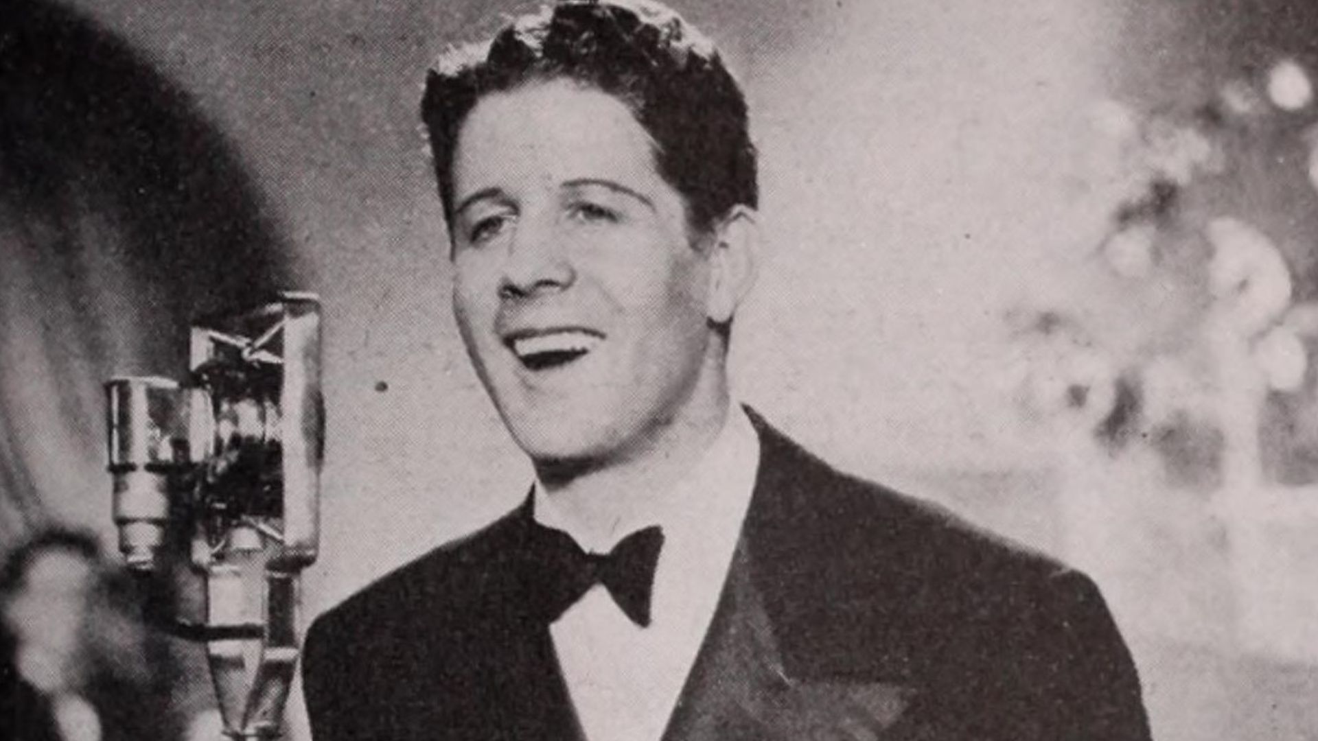 Radio Stars, August 1935