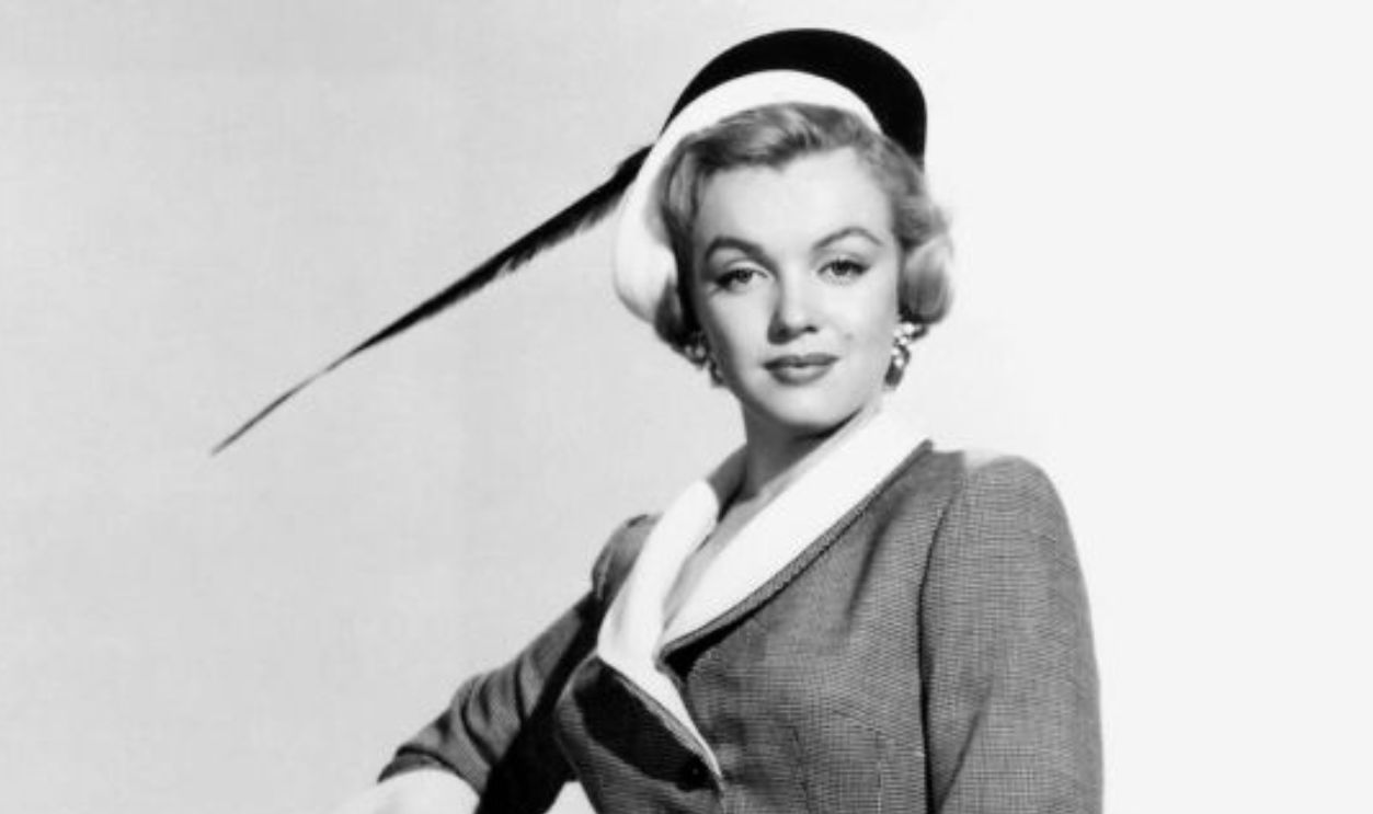 LOS ANGELES - APRIL 5: Actress Marilyn Monroe poses for a costume test for the 20th Century Fox film 'Love Nest' on April 5, 1951 in Los Angeles, California. 