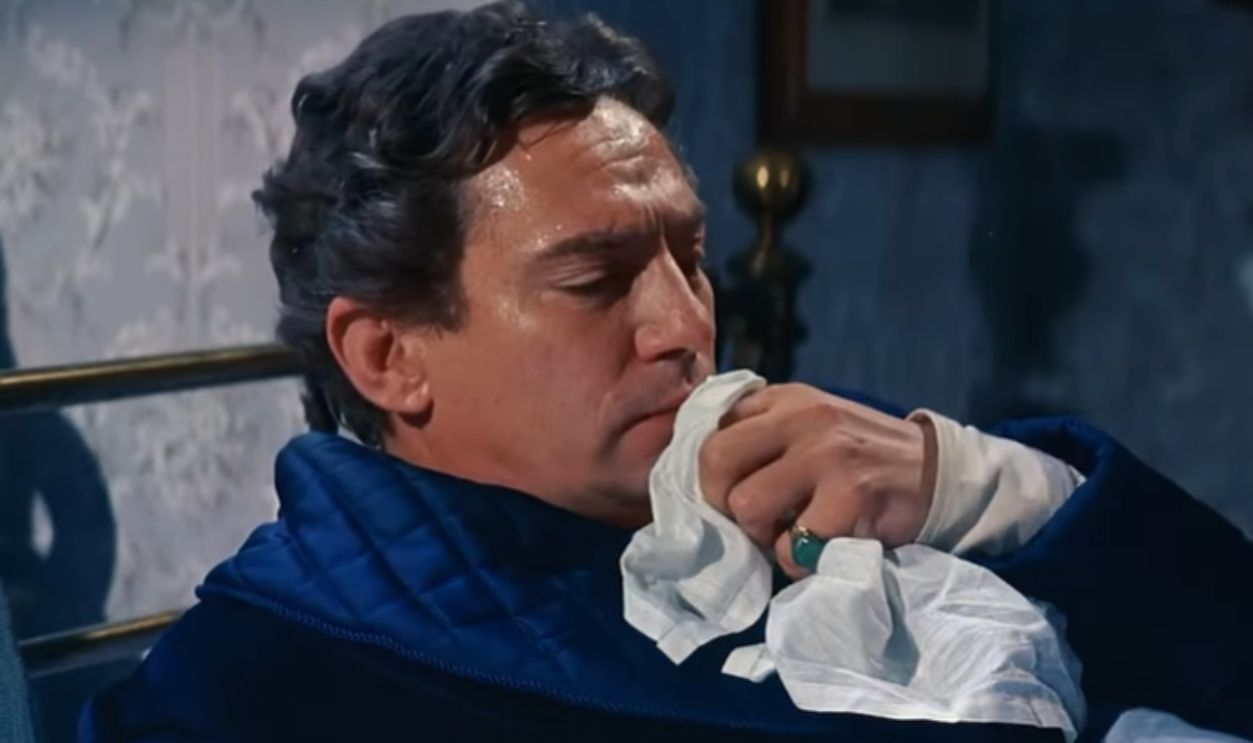 Screenshot from The Trials of Oscar Wilde (1960) 