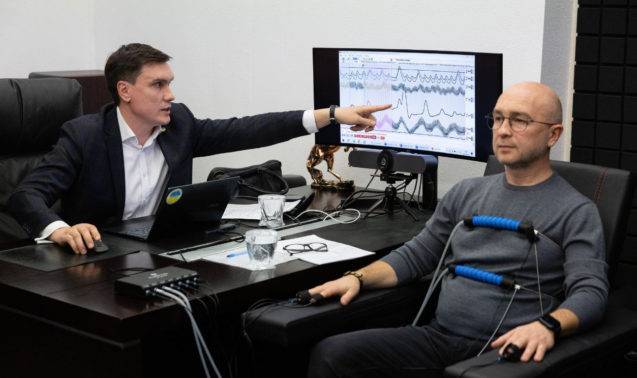 Polygraph operator Oleksandr Vedmid demonstrates the test results to journalists after the former director of the Department of Military-Technical Policy of the Ministry of Defense of Ukraine, Oleksandr Liiev, passed a polygraph test in Kyiv.