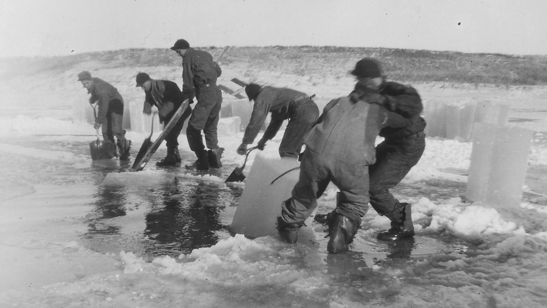 Scope and content:  Cutting, transporting and storing ice.