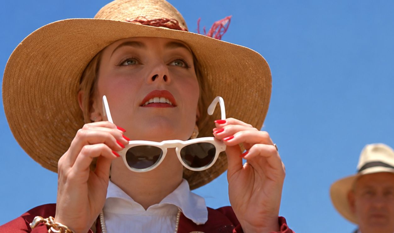 Screenshot from White Mischief (1987) 